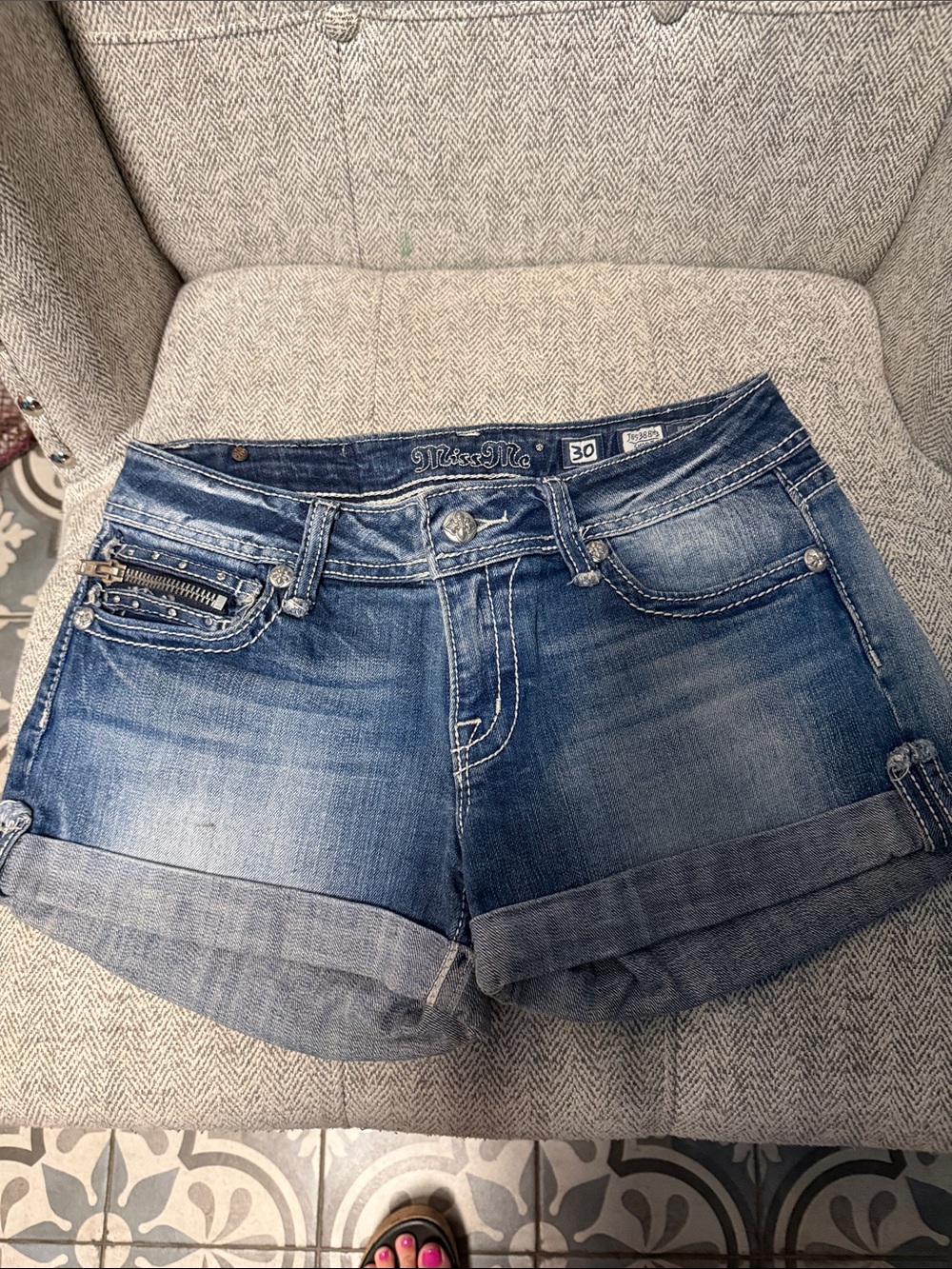 Miss me rhinestone size 30
